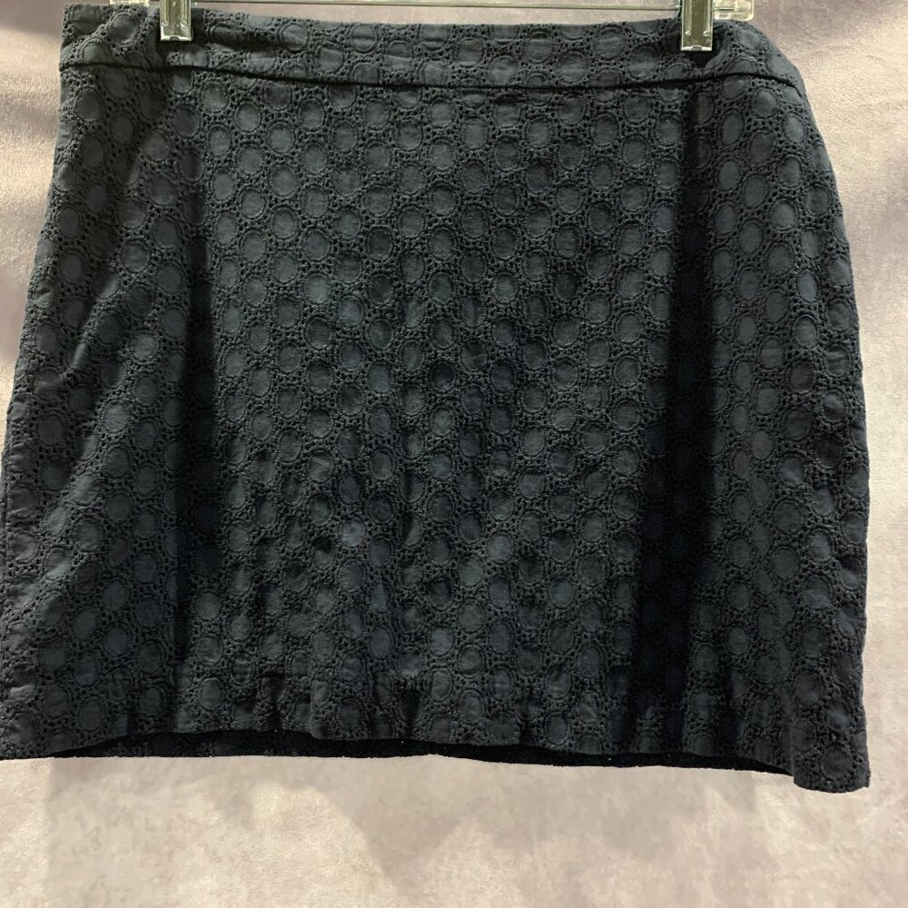 GAP Crochet Lace Mini Skirt